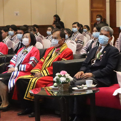 พิธีมอบประกาศนียบัตร